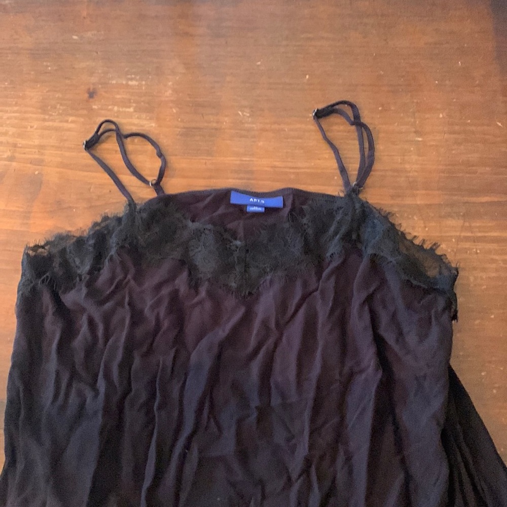 Apt. 9 black camisole with lace trim